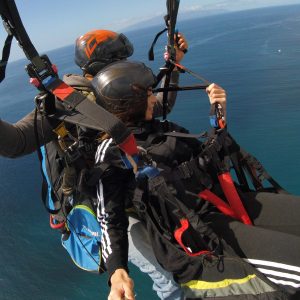 Vuelo premium en parapente biplaza en Tenerife