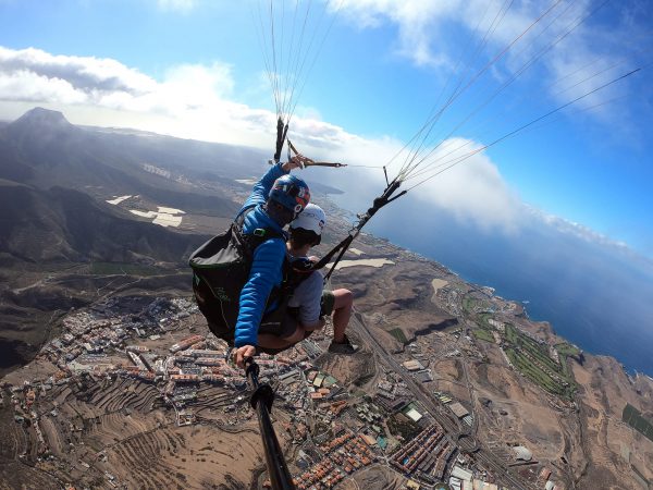Progression and improvement course for paragliding flights in Tenerife - Image 2