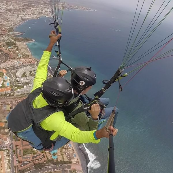 Introductory course to Express paragliding in Tenerife: Pigeon - Image 4